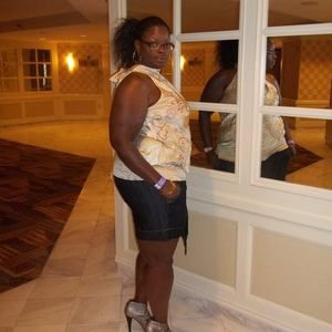 Meet your Posher, Charzell